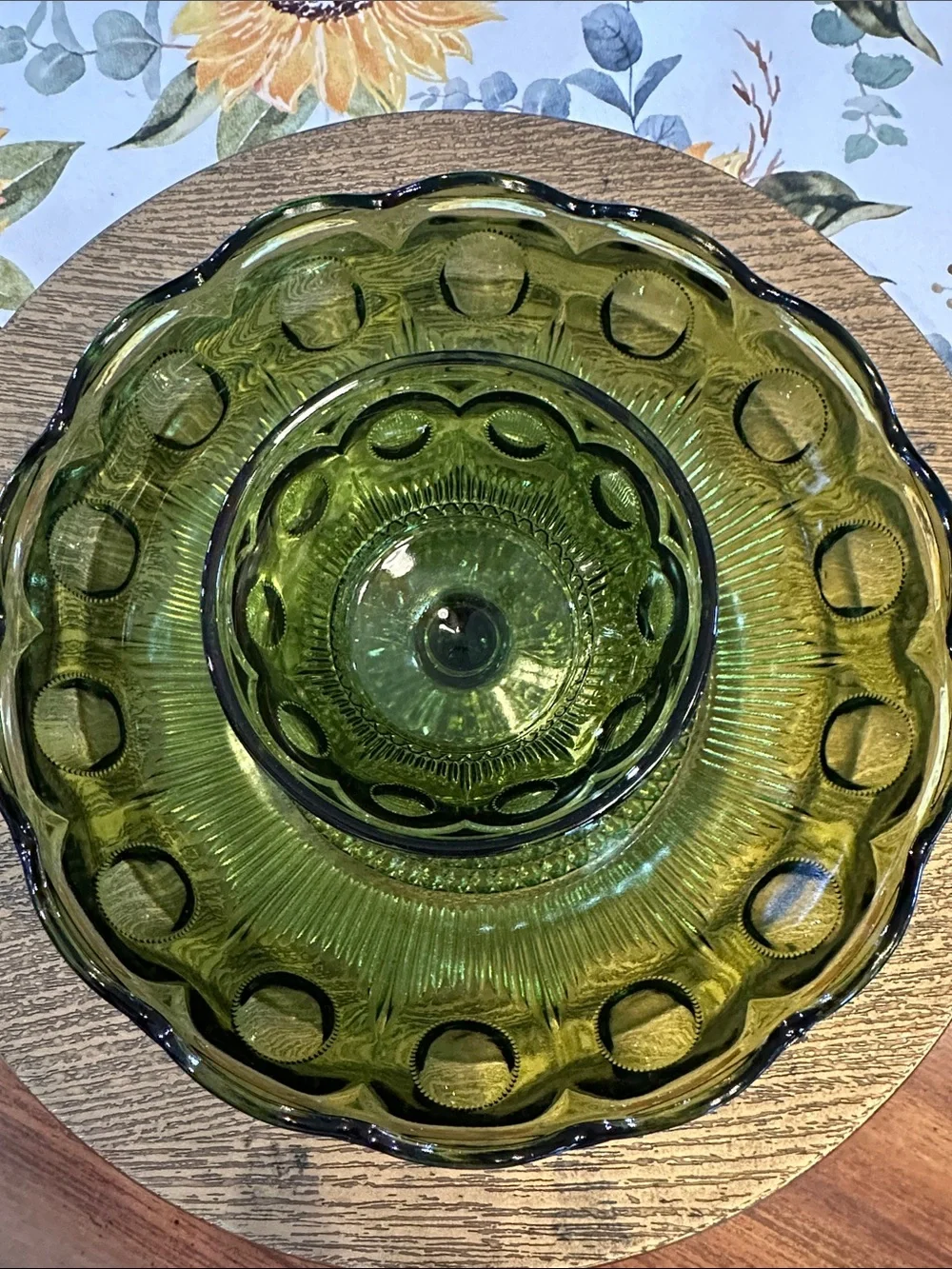Anchor Hocking vintage thumbprint Green Glass Chip and Dip Serving Bowl
